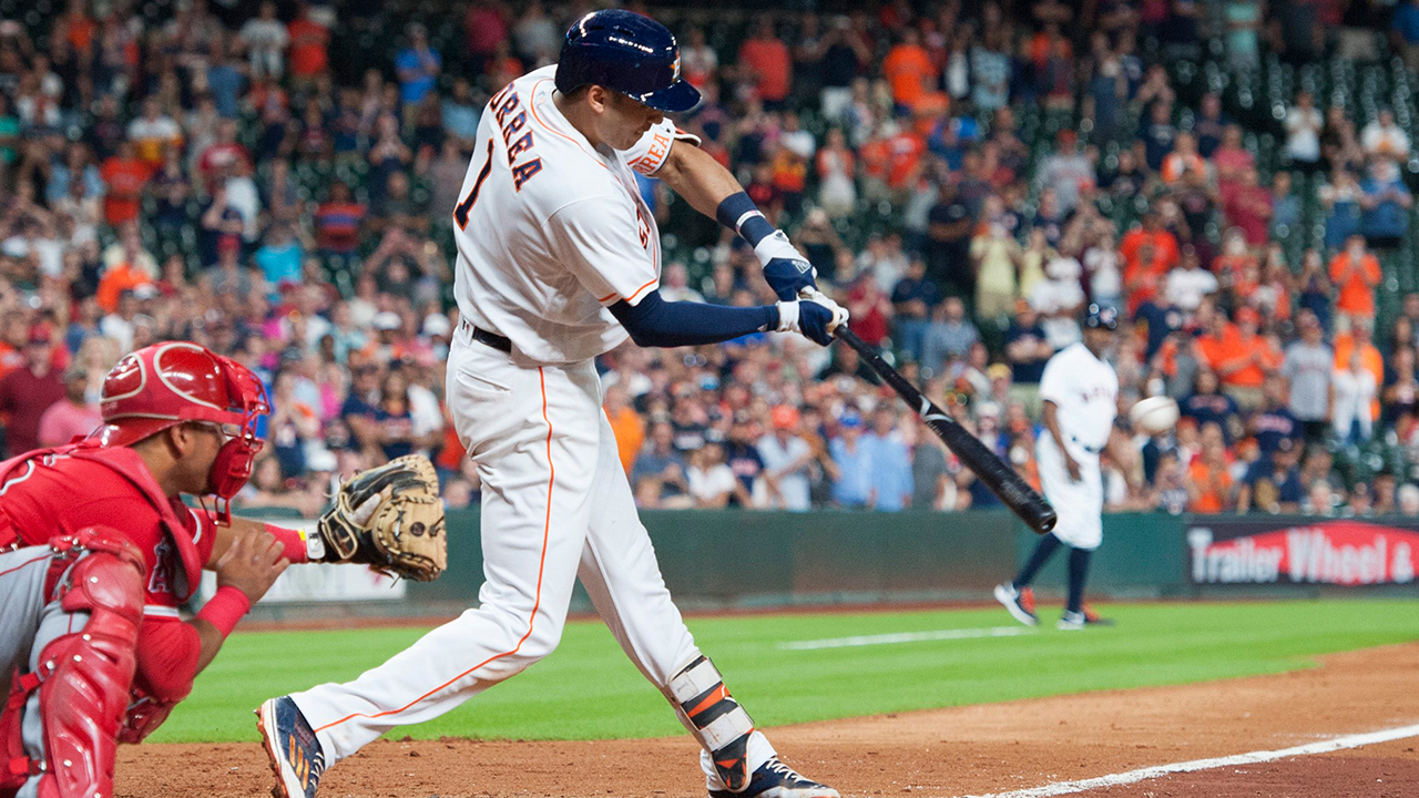 Carlos Correa's RBI single in 9th gives Houston Astros win over