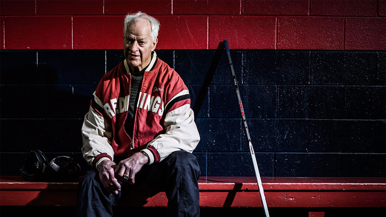 Горди хоу. Gordon "Gordie" Howe. Горди Хоу хоккеист. Горди Хоу карьера. 2 Горди Хоу.