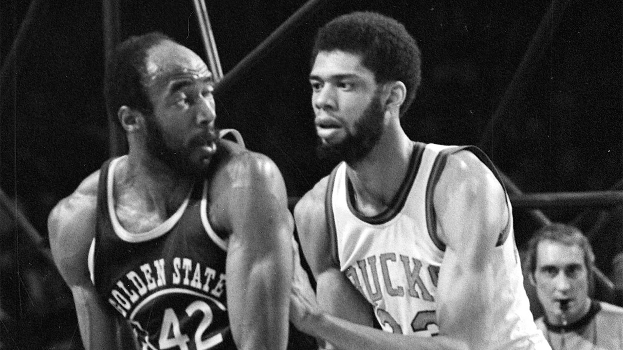 NBA great Nate Thurmond, Hall of Fame centre, dies at 74