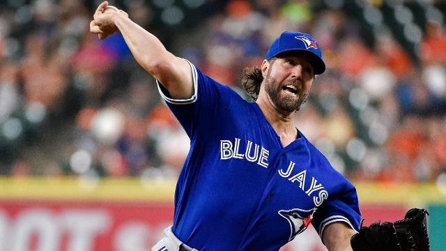 Blue Jays on verge of landing Mets' Dickey