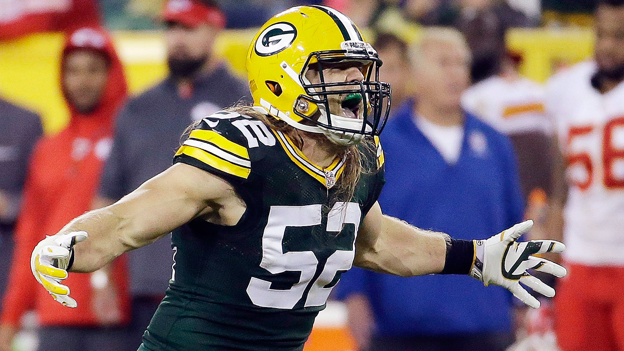 Green Bay Packers offensive guard T.J. Lang is shown before their