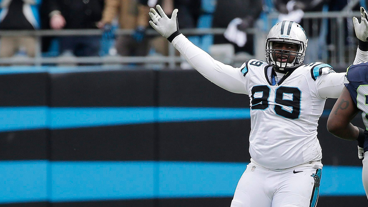 Panthers place Pro Bowl defensive lineman Kawann Short on injured reserve