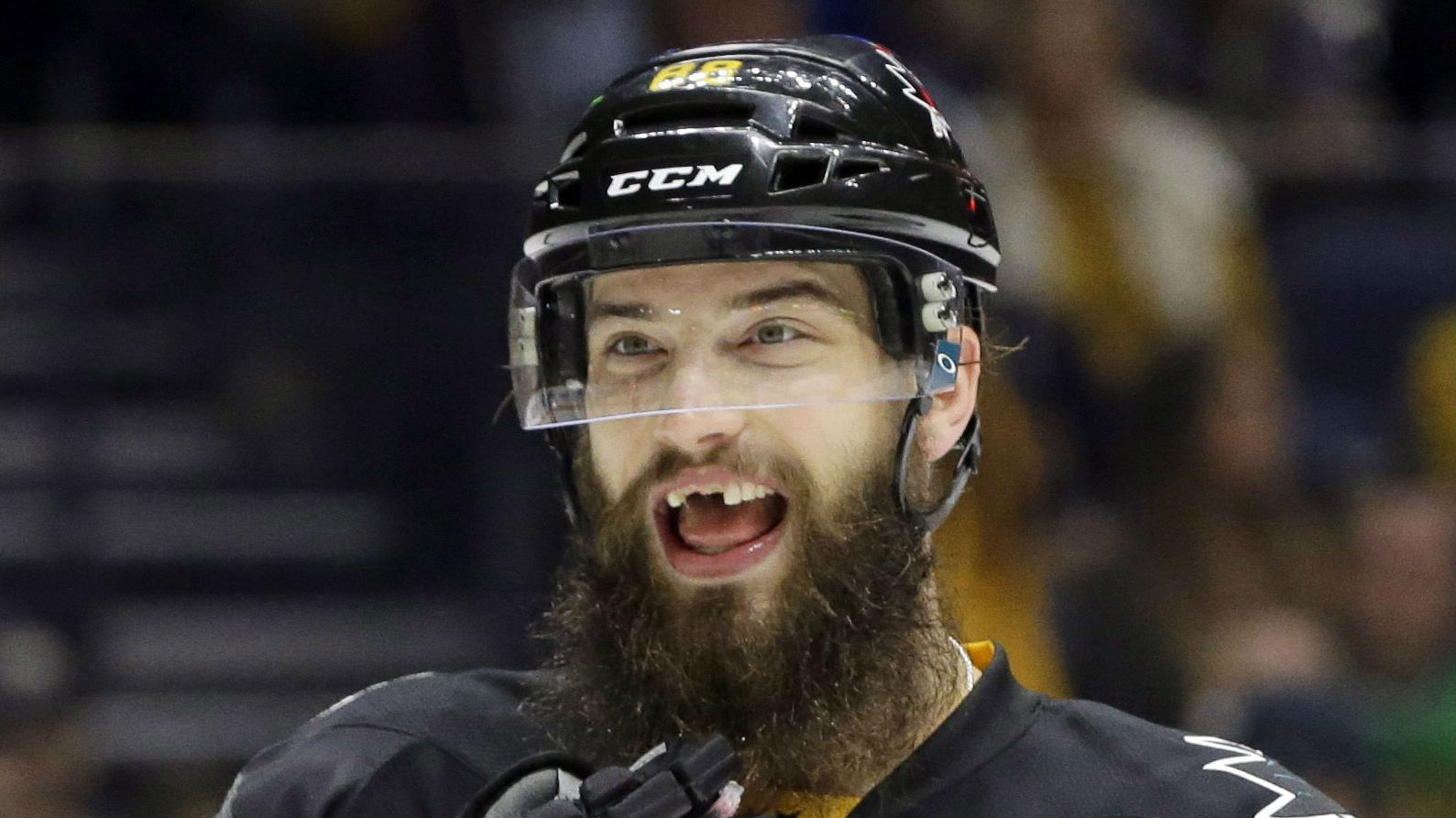 Gotta Hear It Matthews doesn t fear the Burns beard