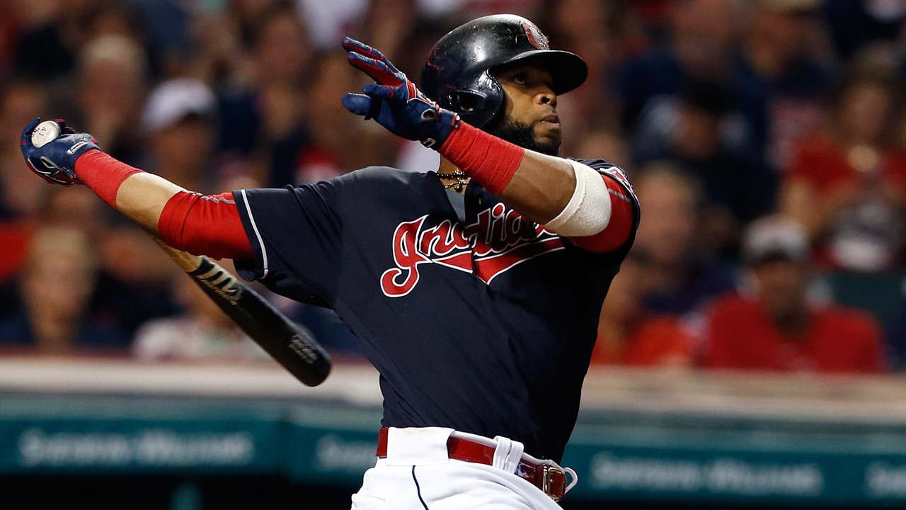 Phillies sign Carlos Santana to 3-year, $60 million contract