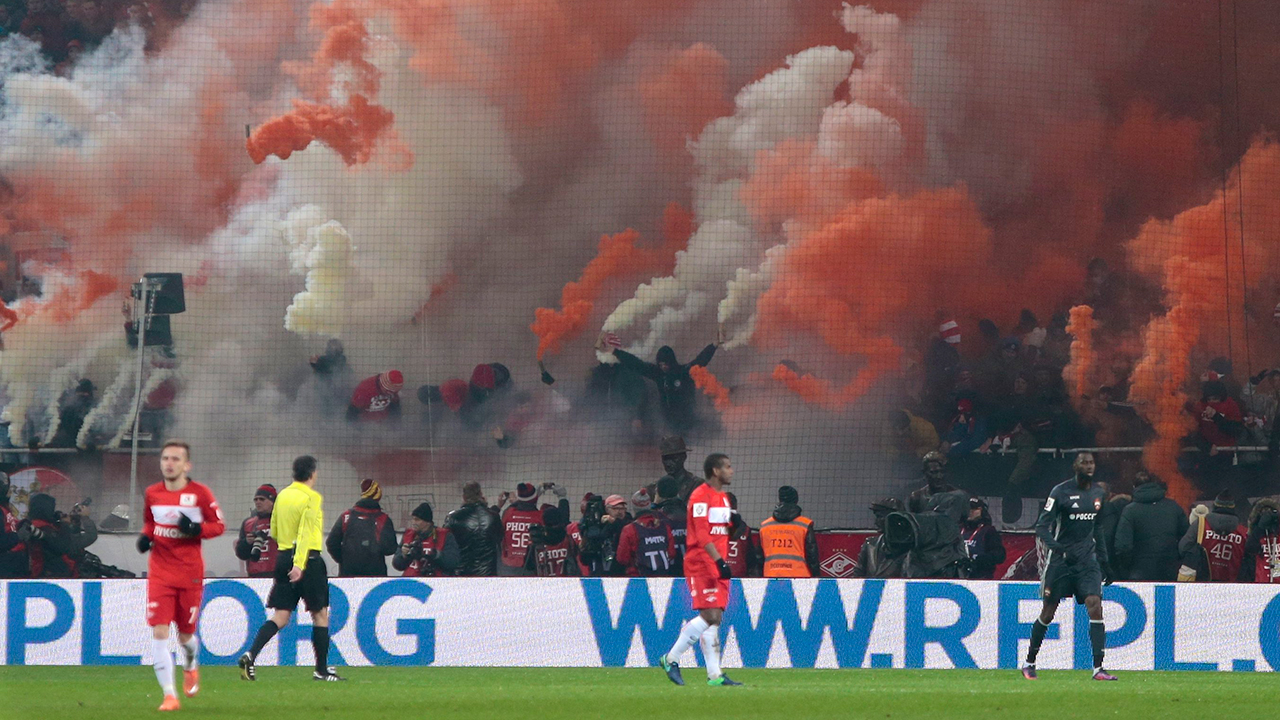 CSKA Moscow fans try set fire to Spartak stadium