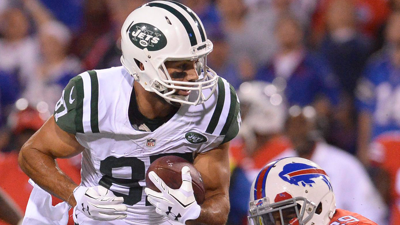 Eric Decker, Titans agree to terms on one-year deal