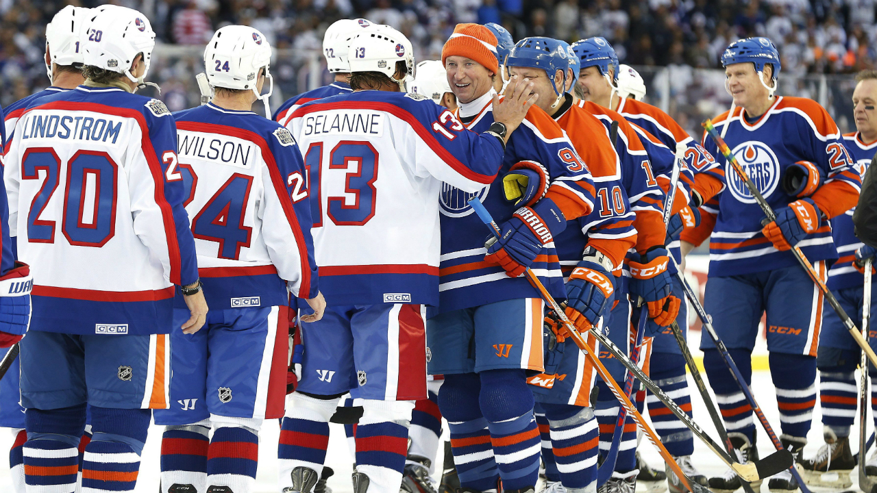 Winnipeg Jets beat Edmonton Oilers 6-5 at Heritage Classic alumni