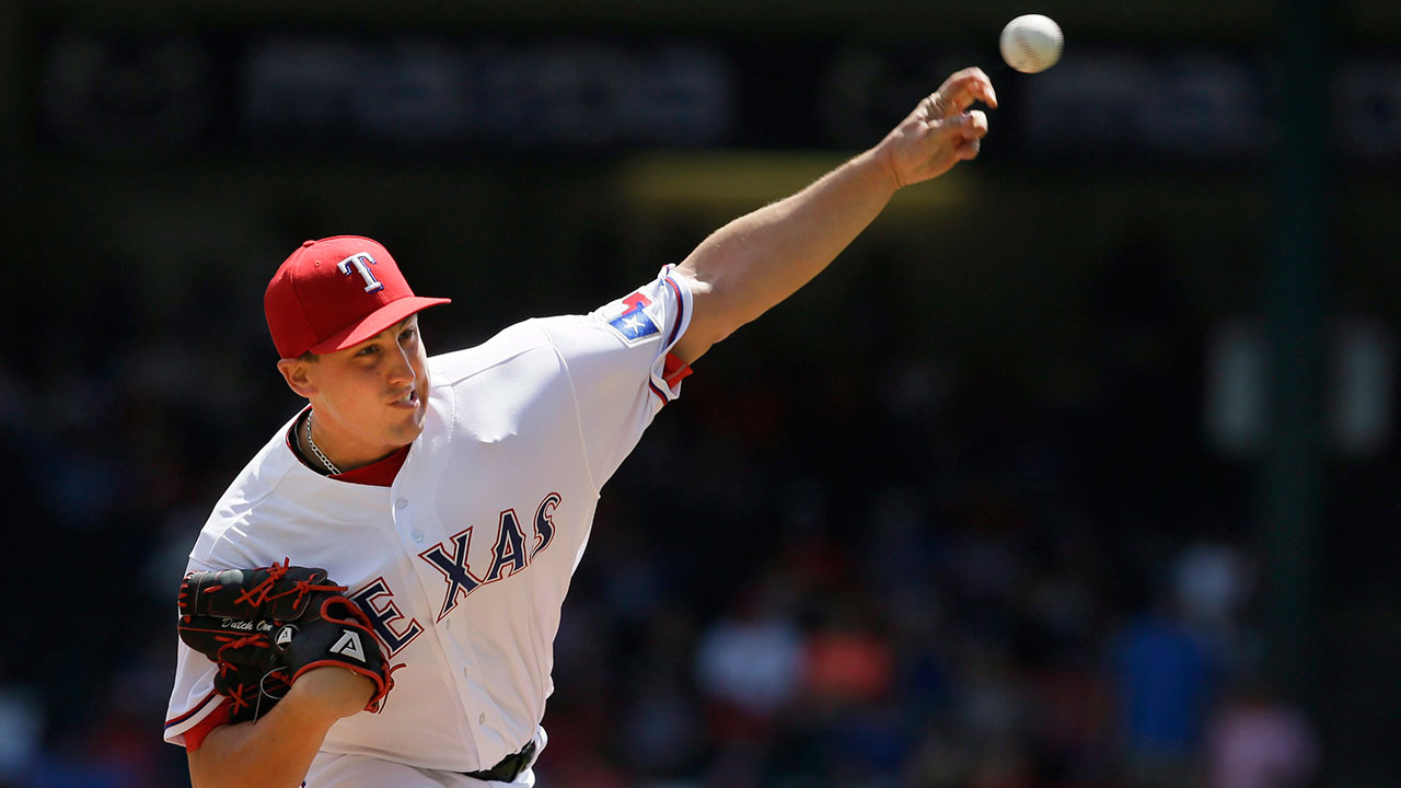 Texas Rangers even World Series as Derek Holland pitches