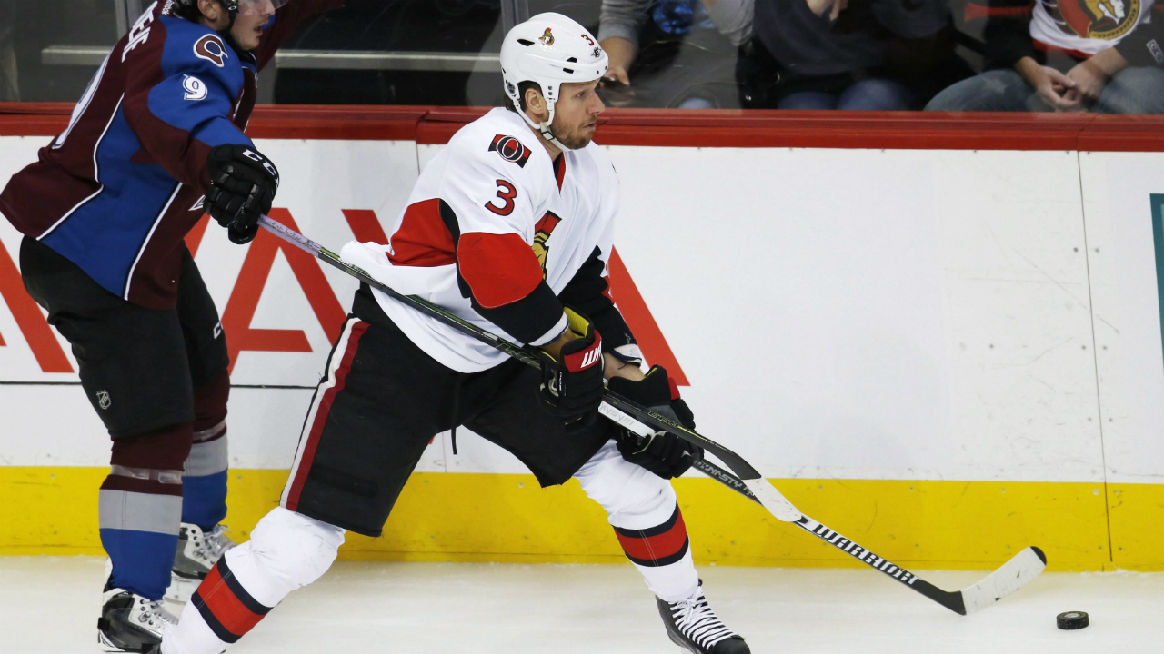 Ottawa-Senators-defenseman-Marc-Methot,-right,-tries-to-clear-the-puck-as-he-gets-tangled-up-with-the-stick-of-Colorado-Avalanche-center-Matt-Duchene-during-the-first-period-of-an-NHL-hockey-game-Wednesday,-Nov.-25,-2015,-in-Denver.-(David-Zalubowski/AP)