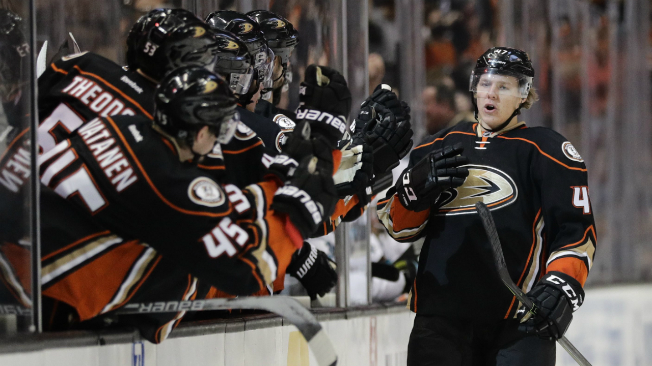 NHL playoffs 2018: Predictions, odds for Ducks vs. Sharks first