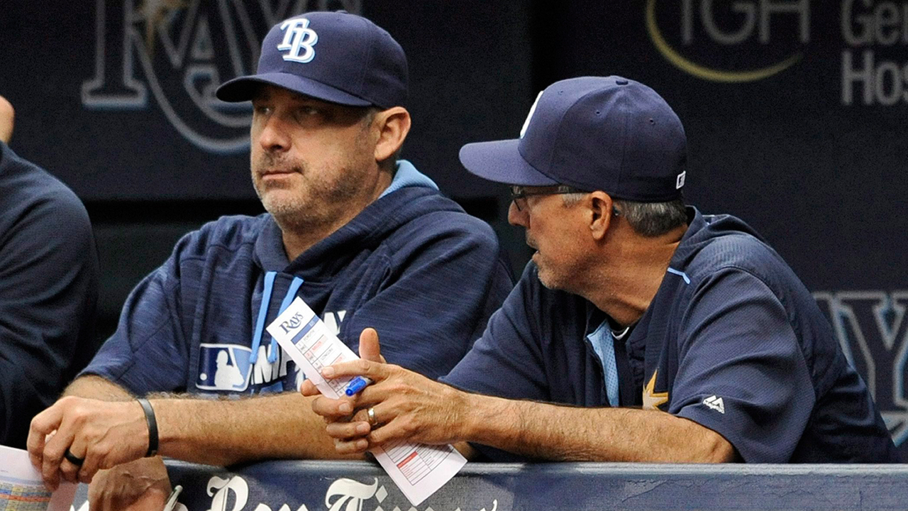 Pirates manager, ex-Rays coach Derek Shelton gets first major-league win