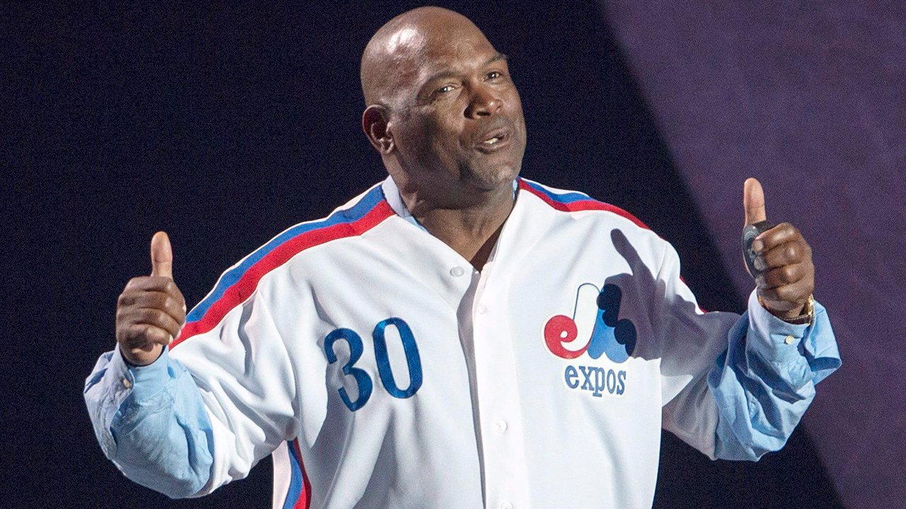 Tim Raines gets long ovation from Big O to honour Hall nomination