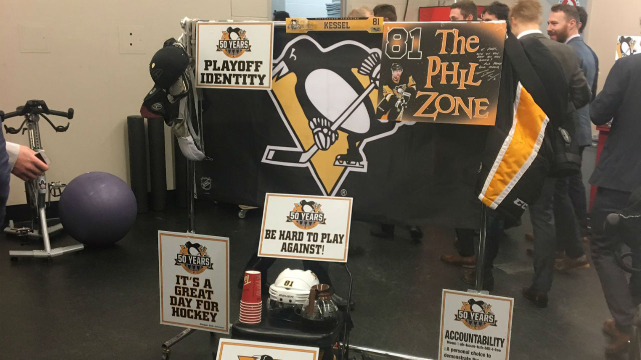 Evgeni Malkin Pranks Kessel With The Phil Zone Sportsnet Ca