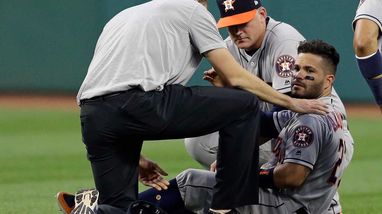 Houston Astros: Jose Altuve out with sore shoulder