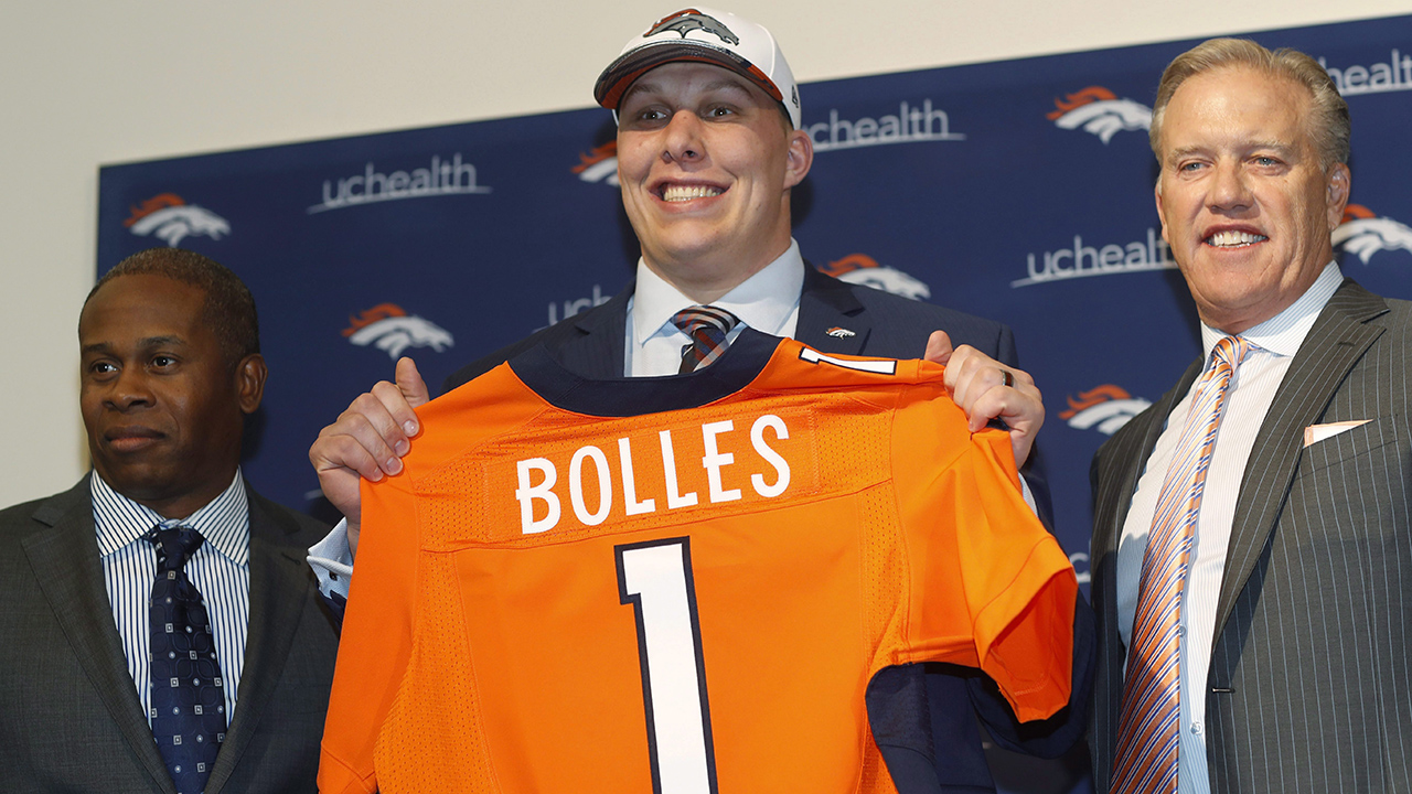 Broncos sign top draft pick Garett Bolles