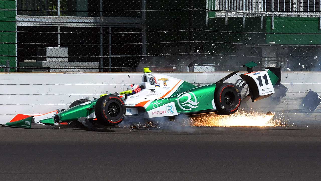 After rain delay, Spencer Pigot hits wall in Indy 500 practice