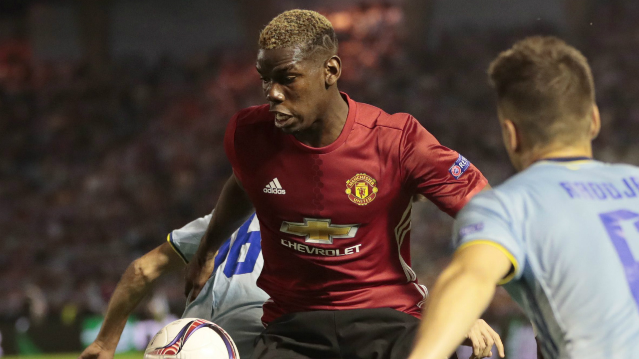 Manchester-United's-Paul-Pogba.-(Lalo-R.-Villar/AP)