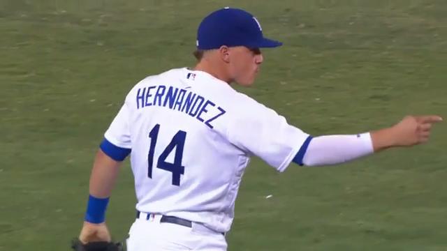 MLB playoffs: Kike Hernandez calls out Dodgers fans' lack of energy