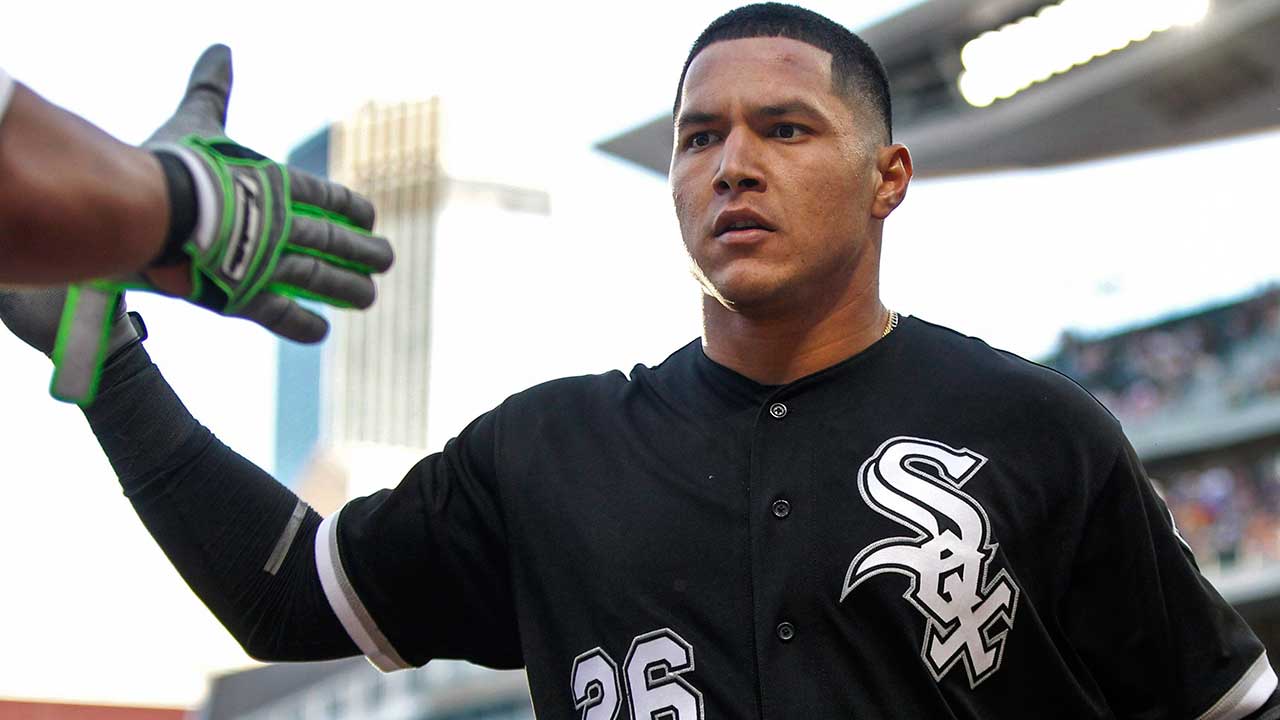 White Sox outfielder Avisail Garcia sidelined by right thumb injury