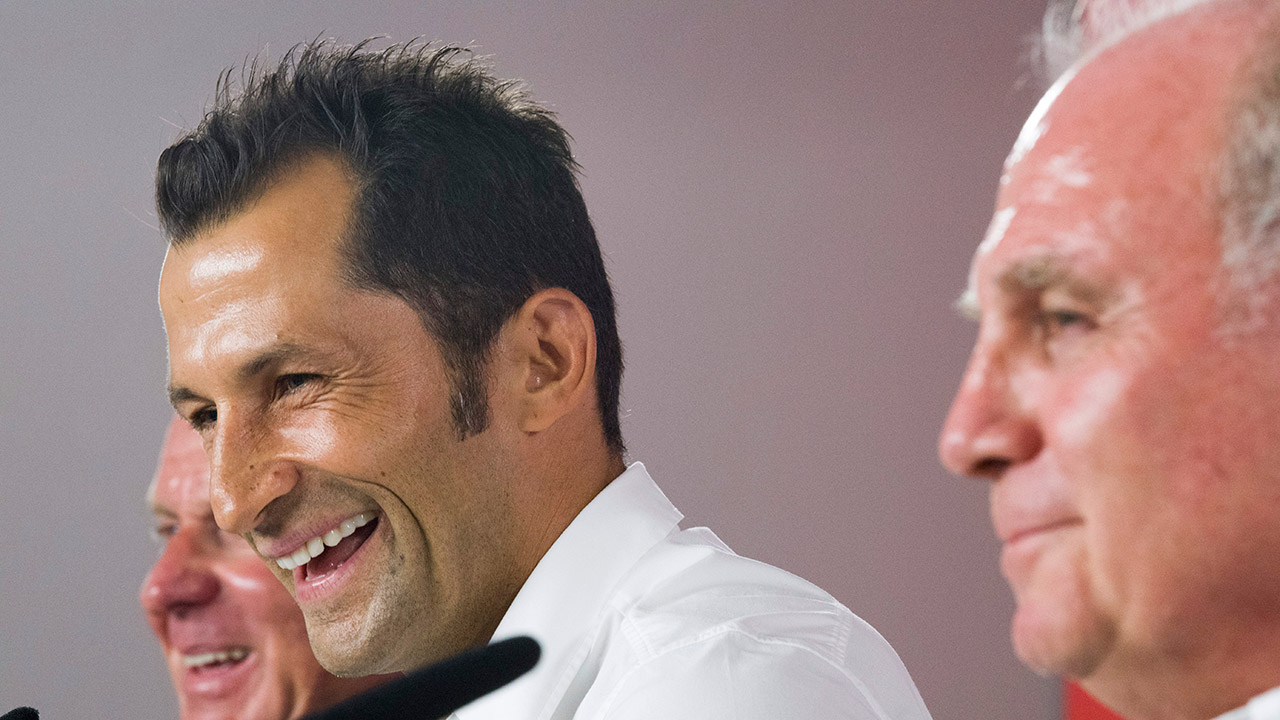 Hasan-Salihamidzic-was-announced-new-sports-director-of-the-Bundesliga-soccer-club.-(Peter-Kneffel/AP)