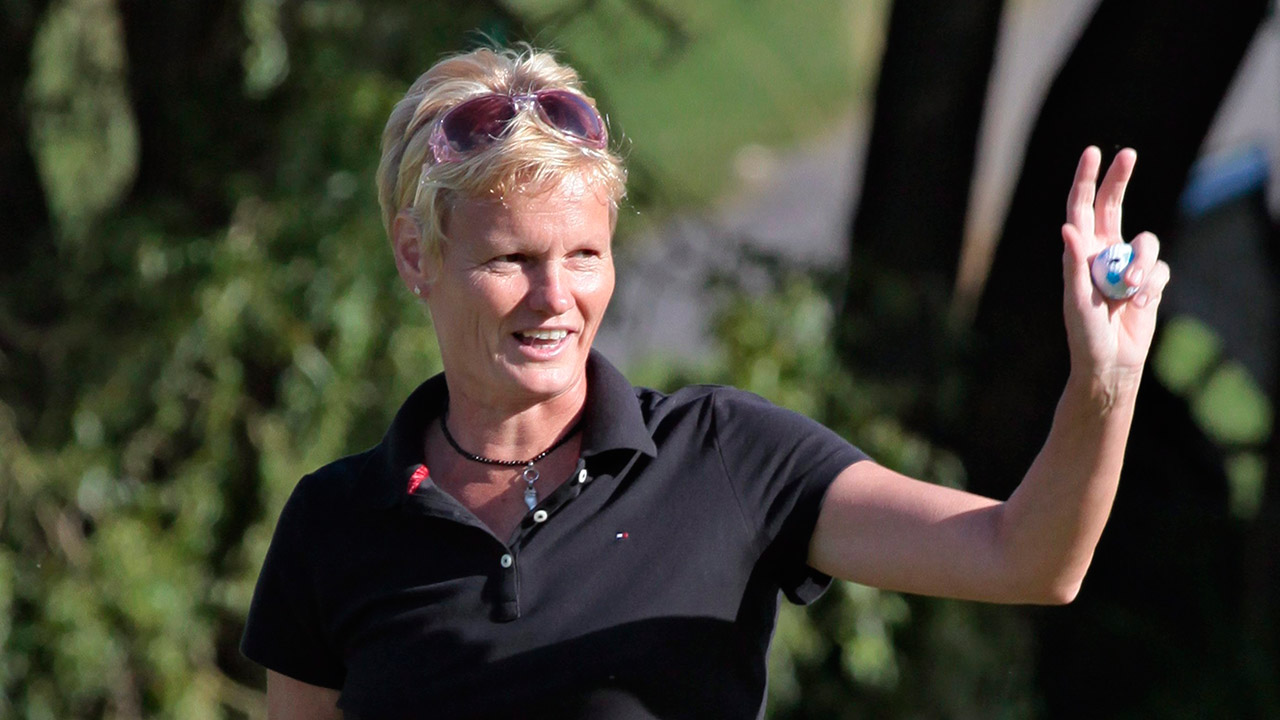 Trish-Johnson-of-England-reacts-after-winning-the-Women's-French-Open-Golf-at-Baillet-en-France,-north-of-Paris,-Sunday-Sept.-12,-2010.-(Thibault-Camus/AP)