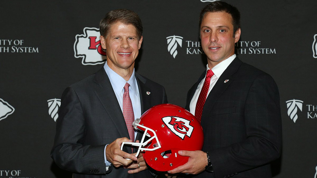 Kansas City Chiefs GM Brett Veach looks bad after Monday's news