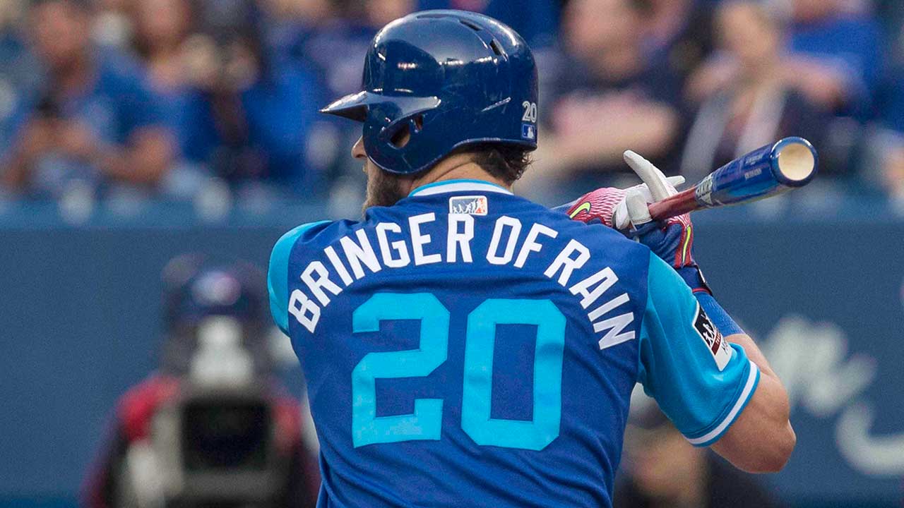 The Raptor, Carl's Jr. and Swaggy T: The best of Players Weekend