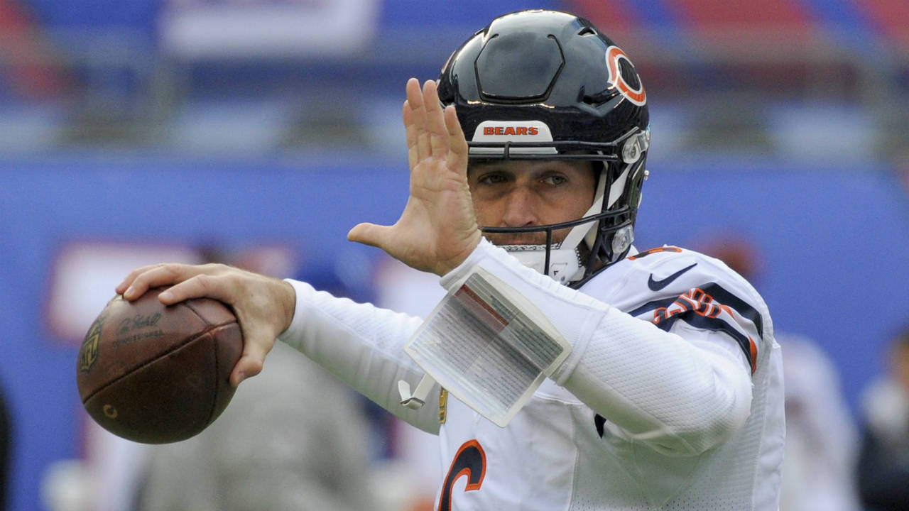 Gase: Cutler didn't delay retirement to stand on sideline