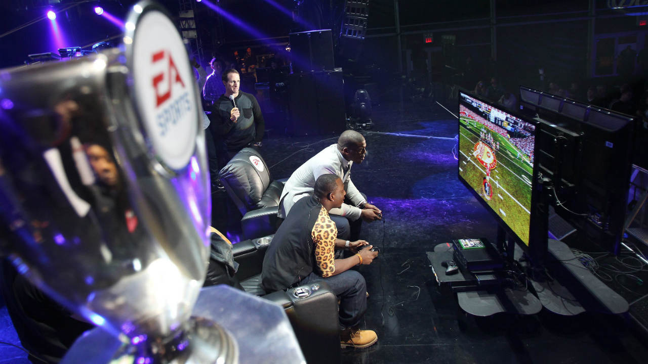 NFL, EA Sports unveil Madden '18 online tournament competition