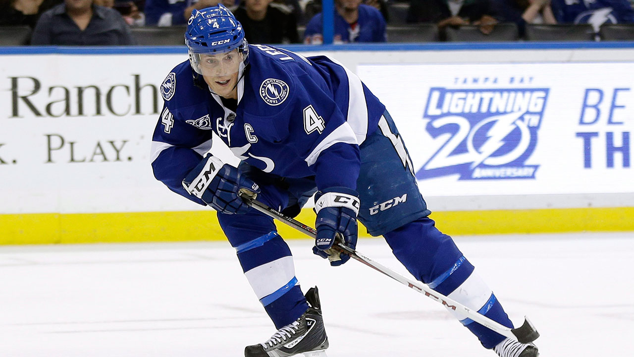 Lightning to retire Vincent Lecavalier's No. 4 in February