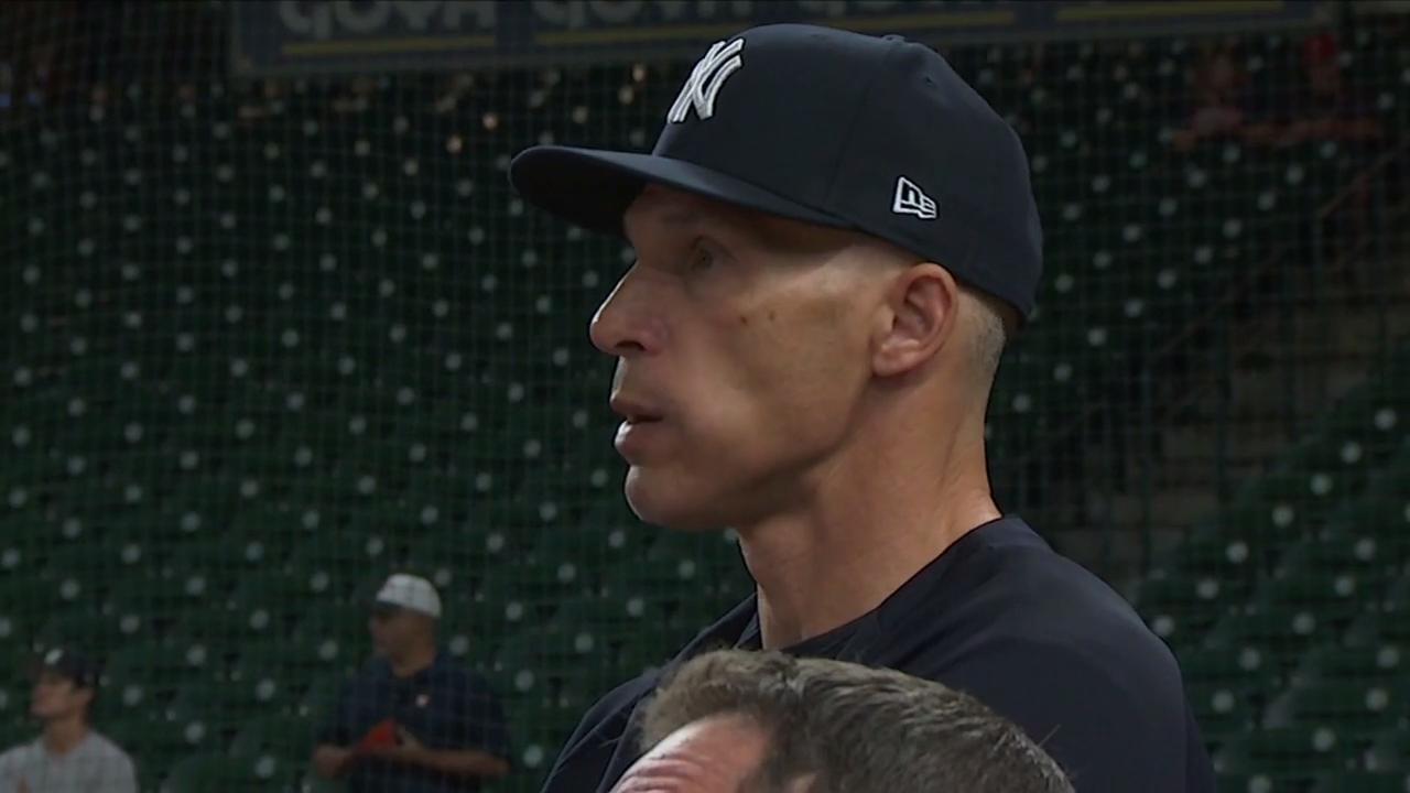 New York Yankees manager Joe Girardi (28) watches as his team does