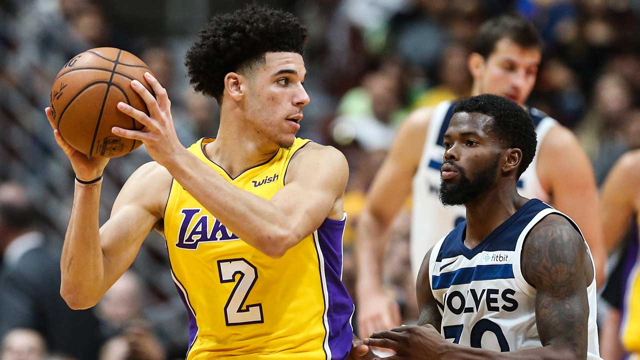 Lakers’ Lonzo Ball misses practice with sprained ankle