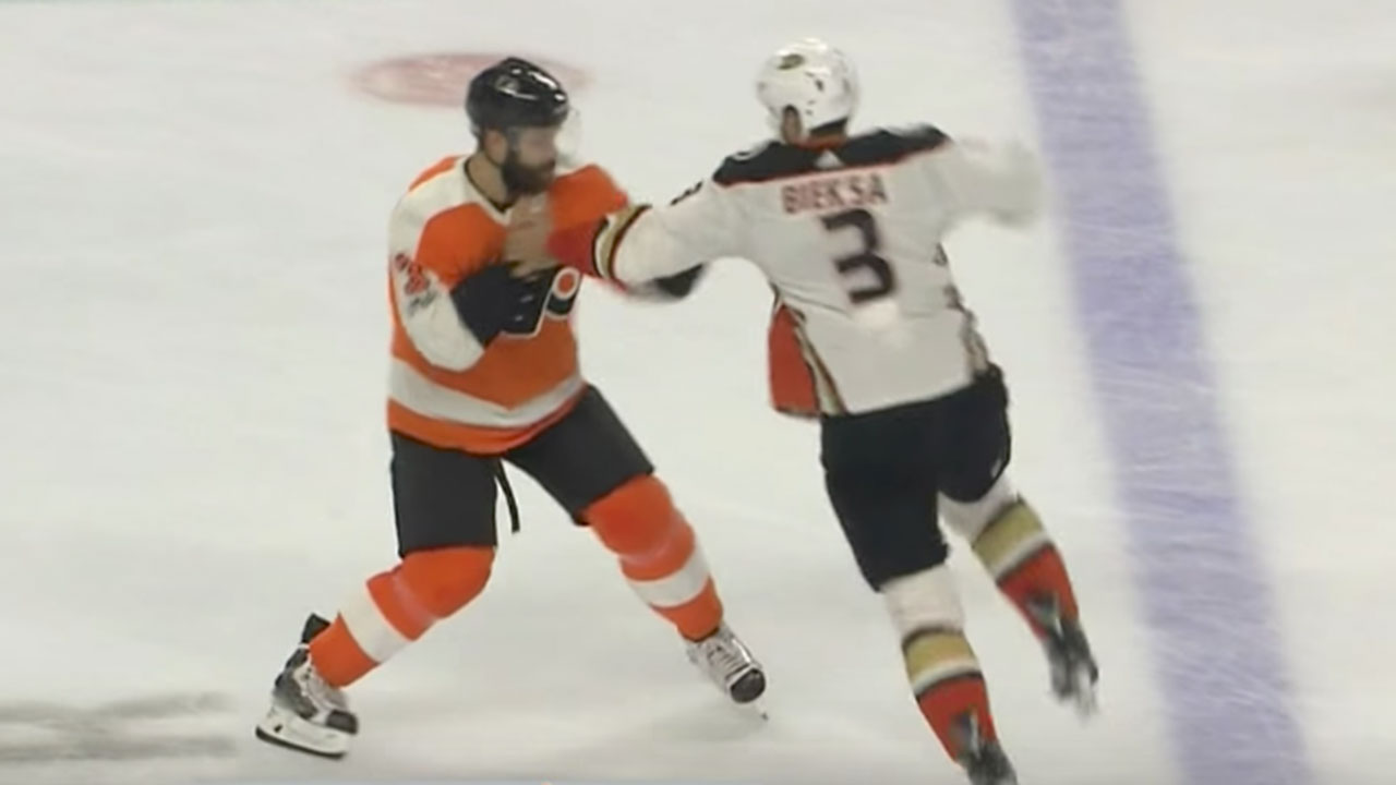 Why Kevin Bieksa's 'Superman Punch' is 