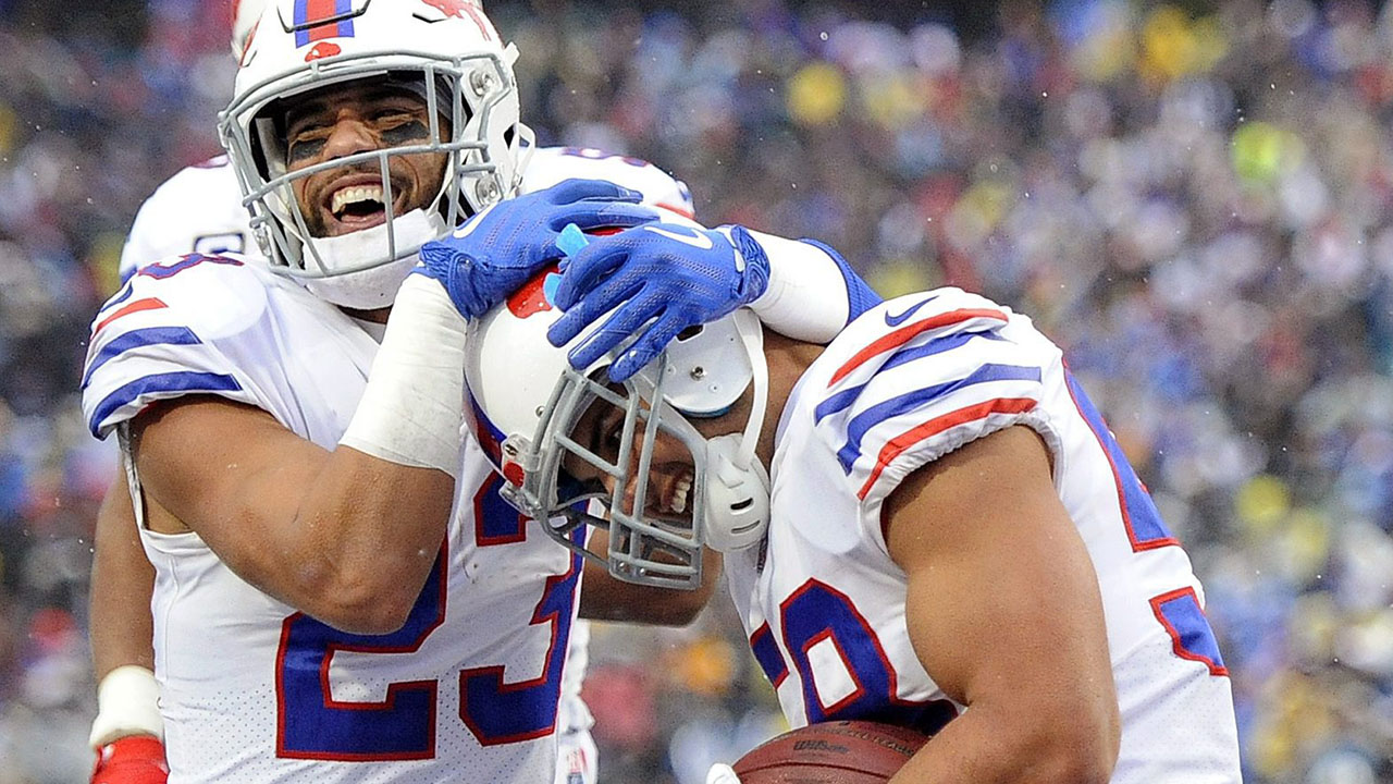 Bills' Micah Hyde dealing with back injury, status uncertain for