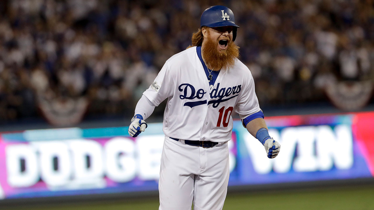 Photos: Los Angeles Dodgers defeat the Chicago Cubs 5-2 NLCS