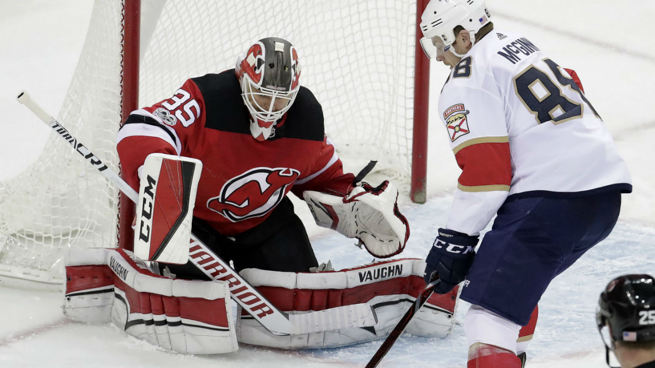 Schneider Makes 32 Saves As Devils Top Panthers