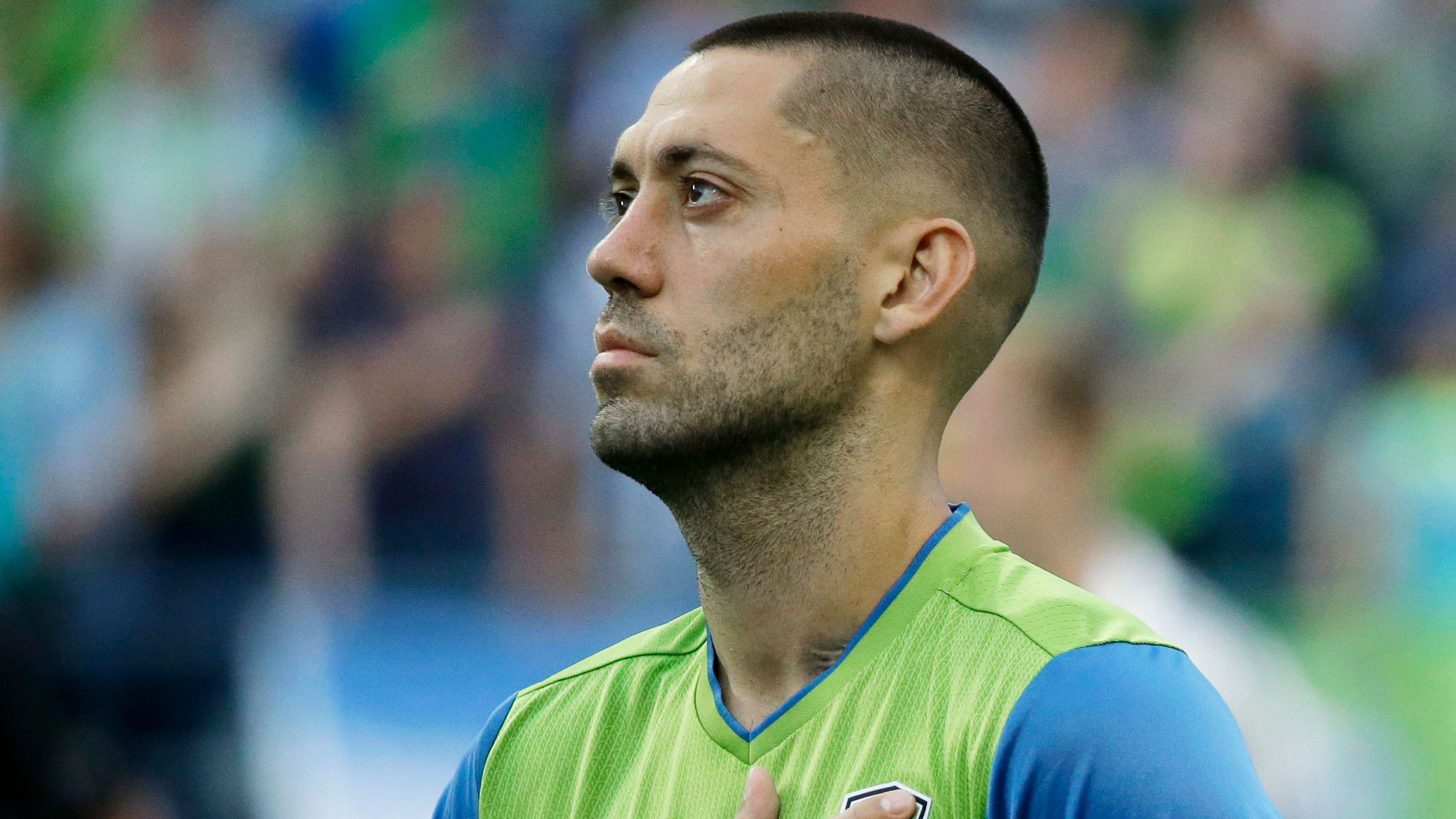 Clint Dempsey wins MLS Player of the Week for week 6