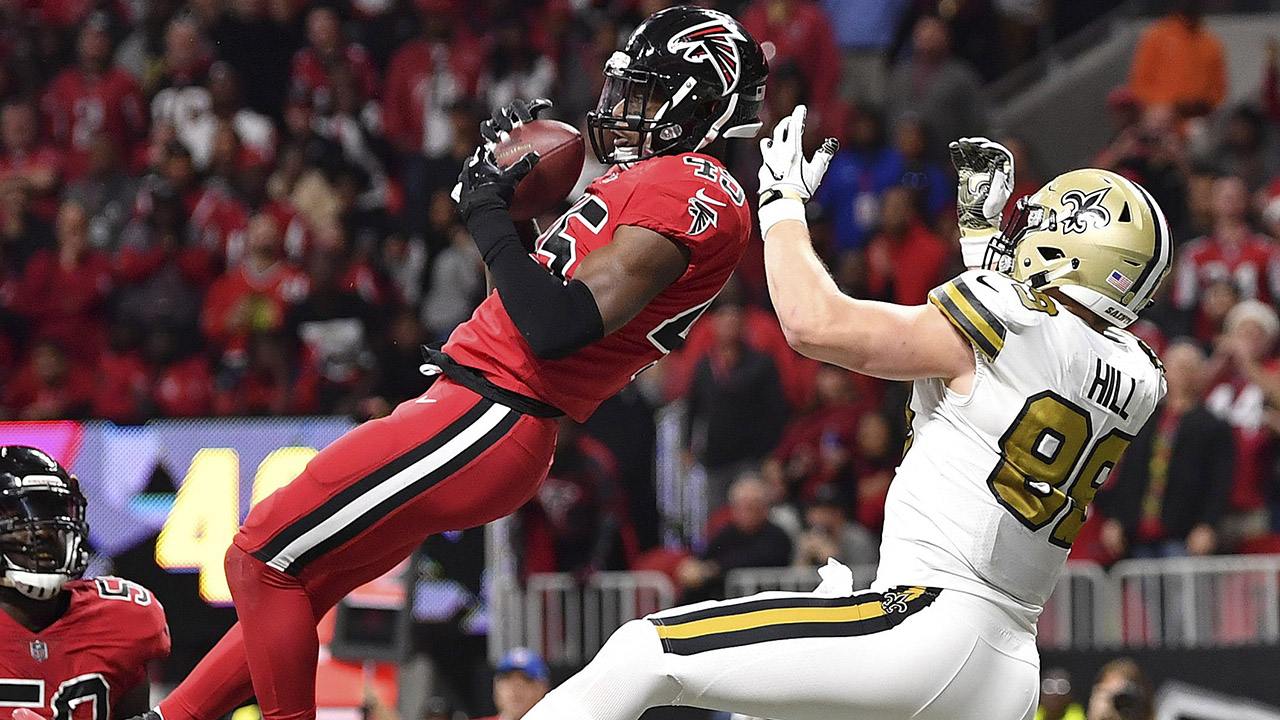 Report: Deion Jones agrees to terms with Panthers - NBC Sports