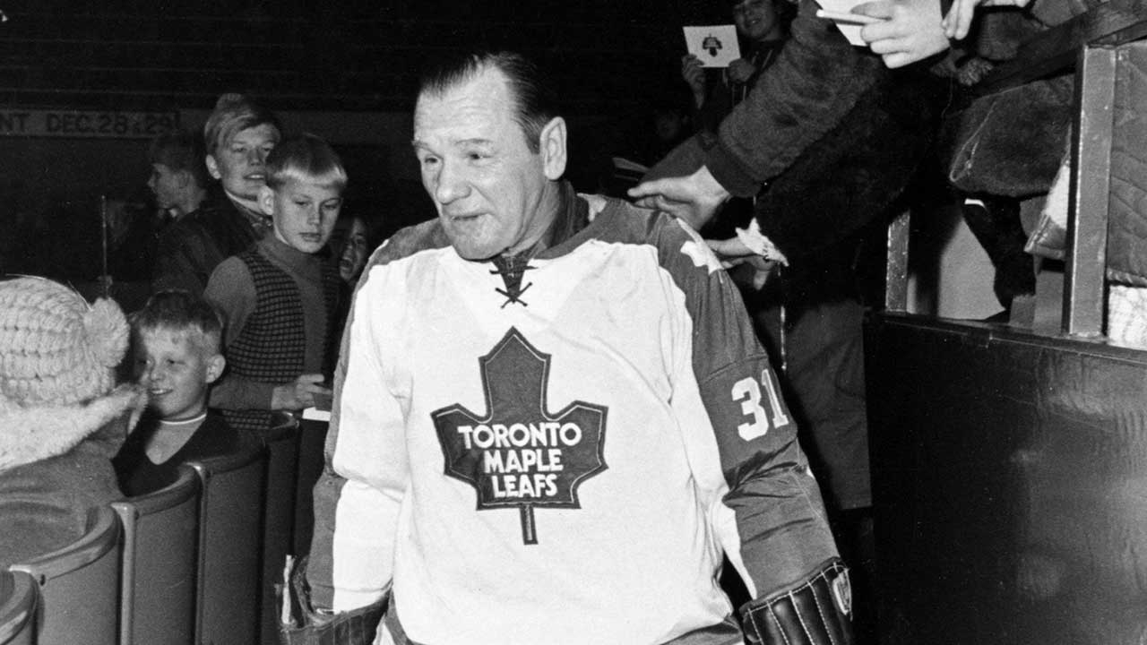 Book excerpt: Johnny Bower and Terry Sawchuk enter Leafs lore as