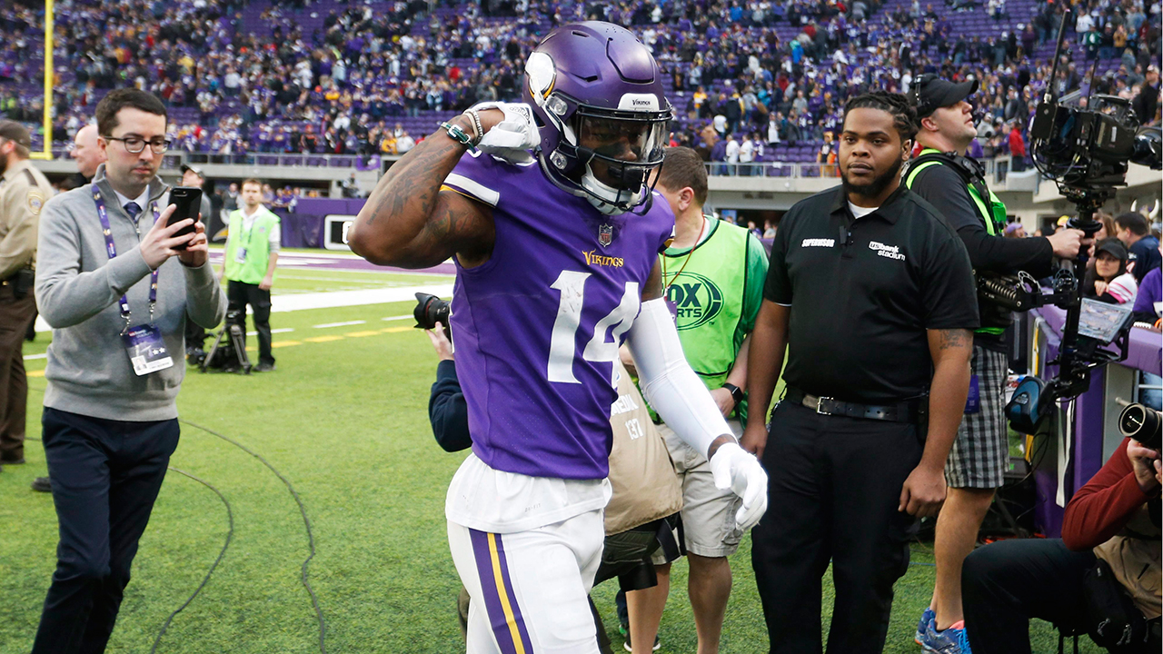 Minnesota Vikings trade wide receiver Stefon Diggs to Buffalo Bills