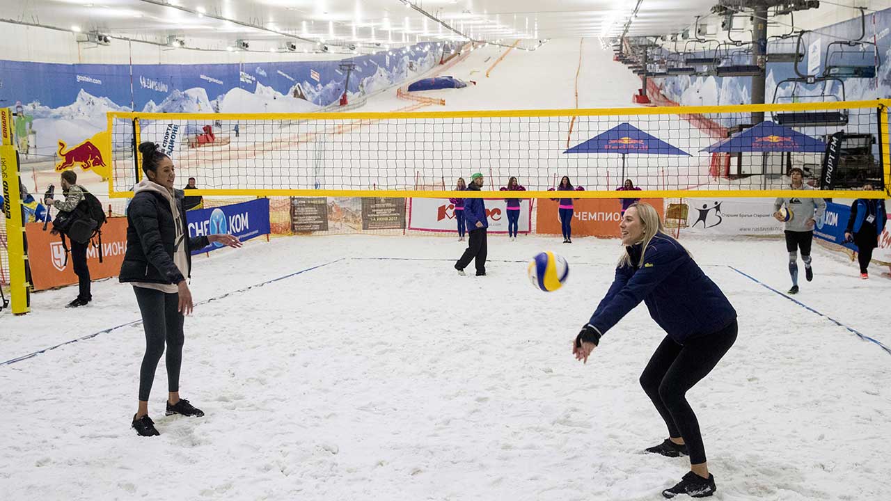 Snow-volleyball