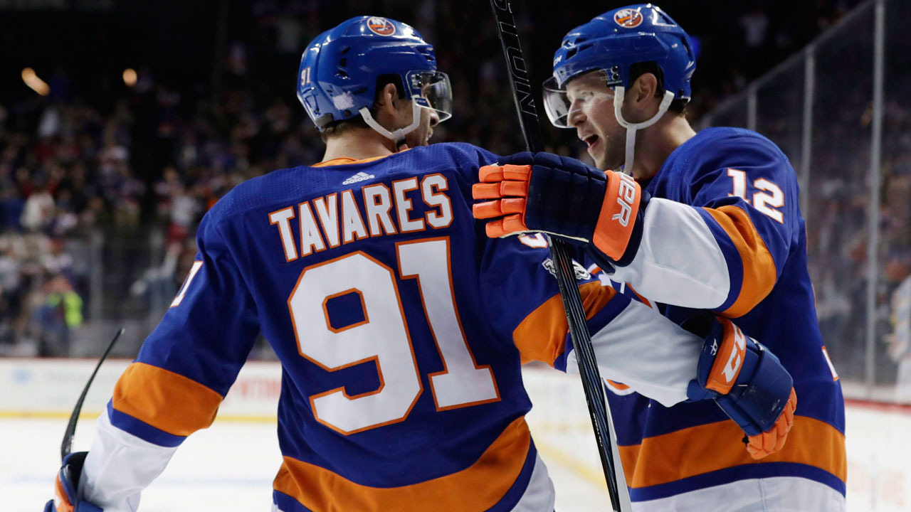 John Tavares injury: Islanders lose captain for remainder of