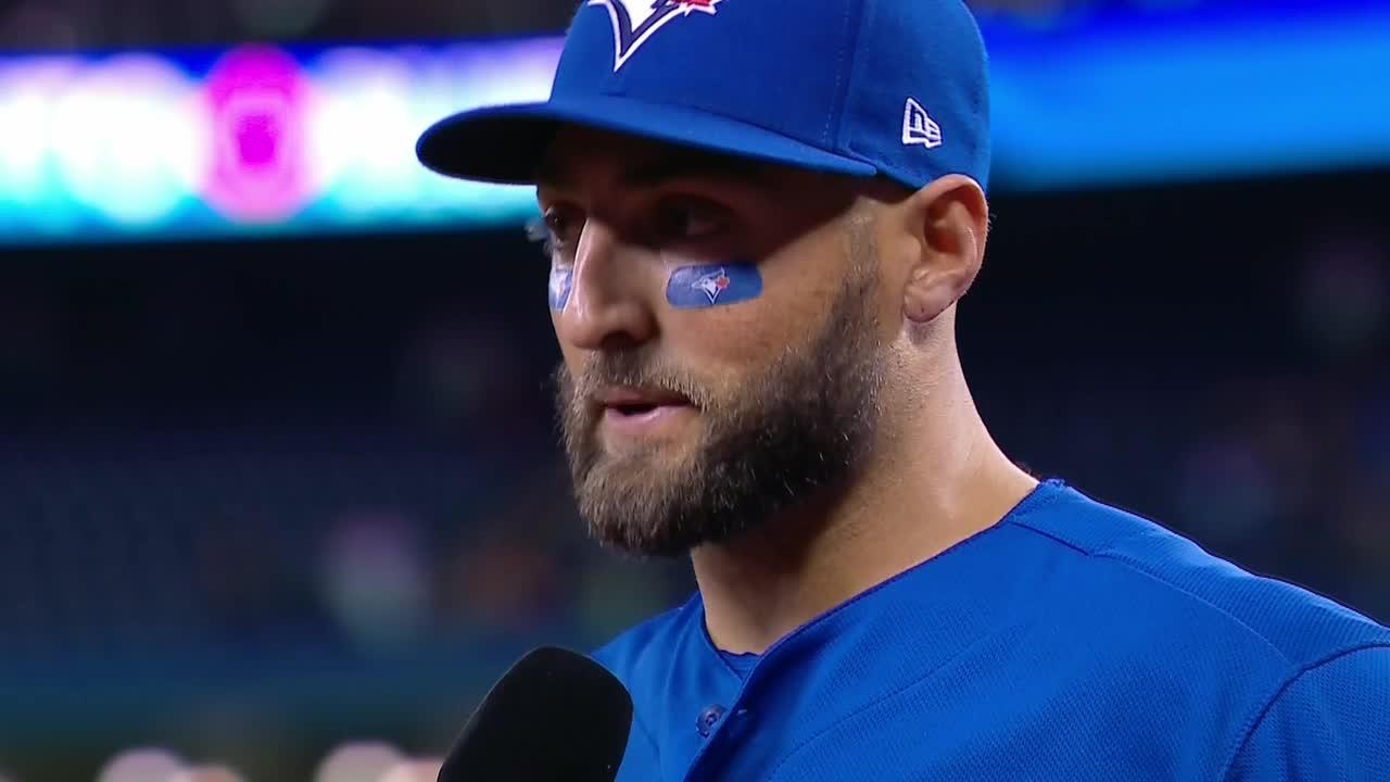 Blue Jays Kevin Pillar steals home