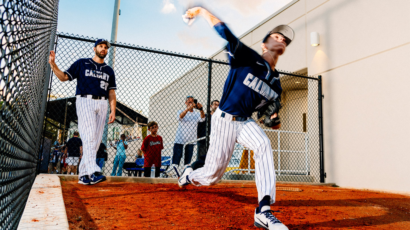 Blue Jays select Roy Halladay's son, Braden, in MLB Draft