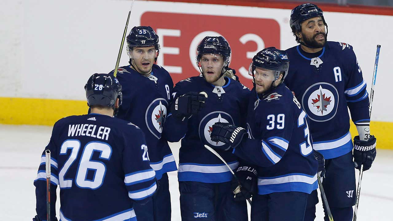 Jets Clinch Playoff Spot After Shootout Win Over Predators