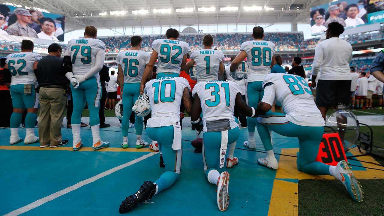 Miami Dolphins Will Stay Inside Locker Room For National Anthem