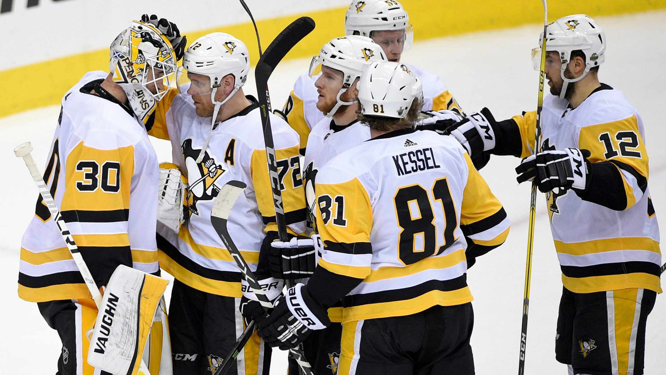 WATCH: Penguins beat Capitals in OT on Patric Hornqvist goal 