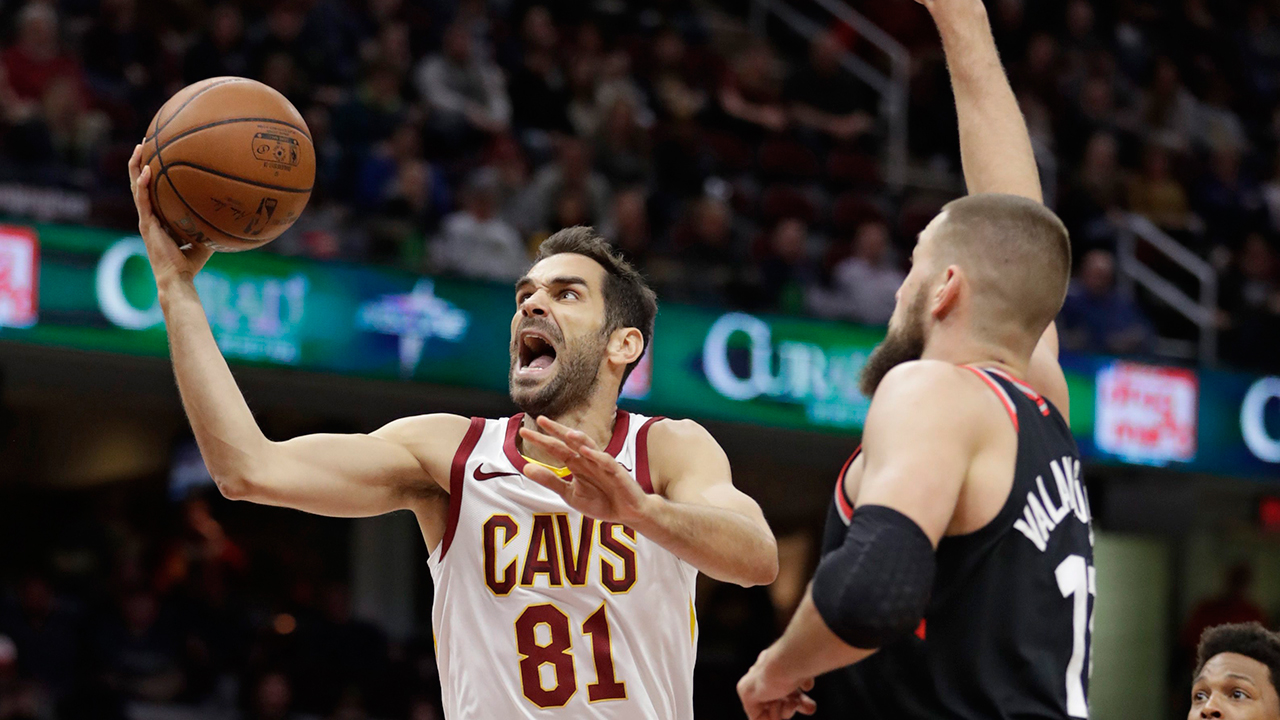 Jonas Valanciunas out for Game 1, doubtful for Game 2 of Cavaliers