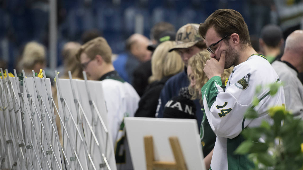 Investigating Humboldt Team Bus Crash Likely To Be A Long Process ...