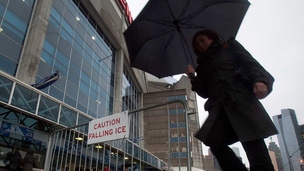 Blue Jays-Royals: Game postponed after ice damages Rogers Centre roof